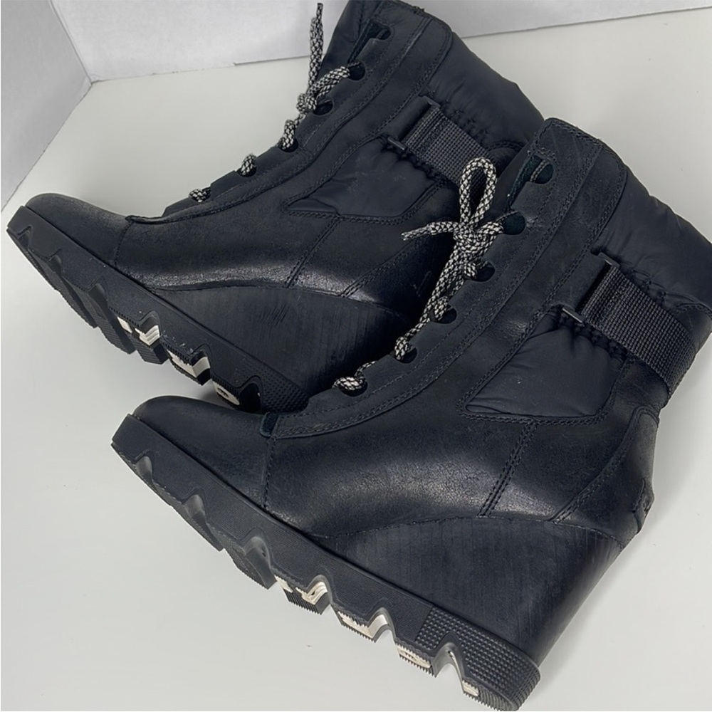 Rare!! Sorel WOMEN'S JOAN UPTOWN™ MID LACE BOOT. Never Worn. - Picture 6 of 6